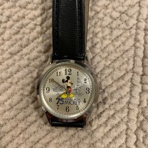 Ladies/girls Mickey Mouse watch